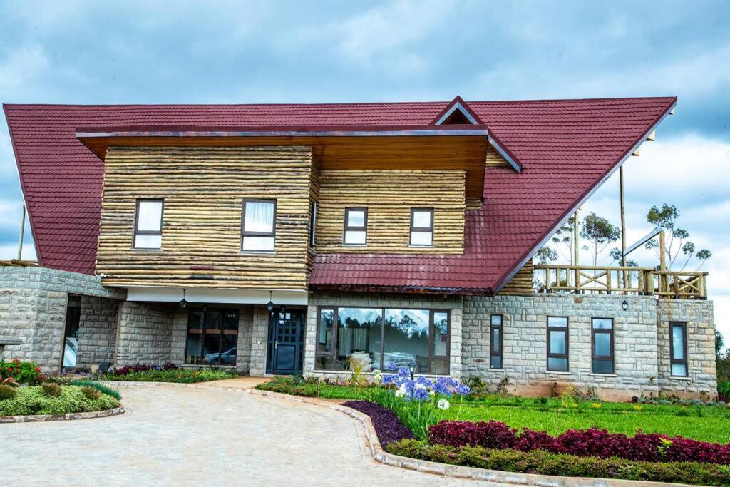 Hotel Kirimara Woodlands, Nanyuki Esterno foto
